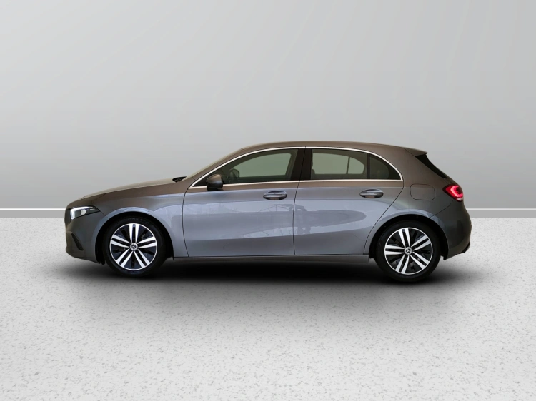 3 - Mercedes-Benz Classe A 180 d Sport auto