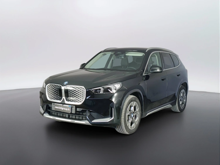 1 - BMW iX1 iX1 edrive 20 X-Line