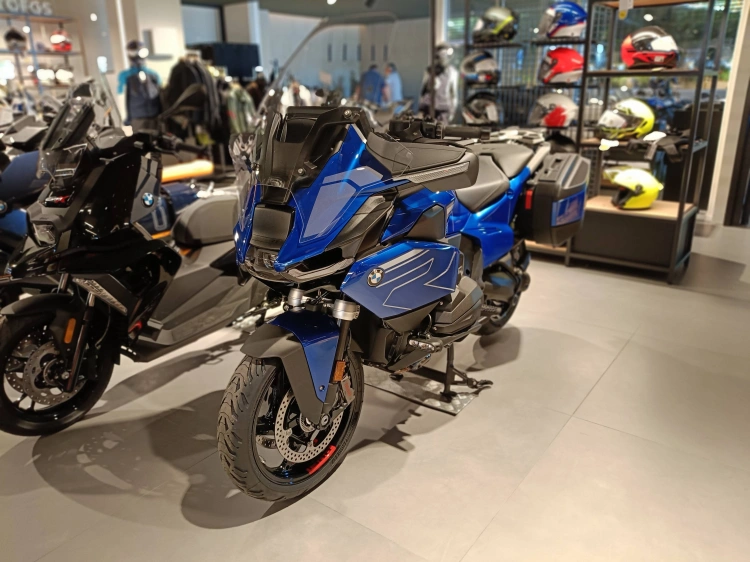 1 - BMW Motorrad RT R 1300 RT