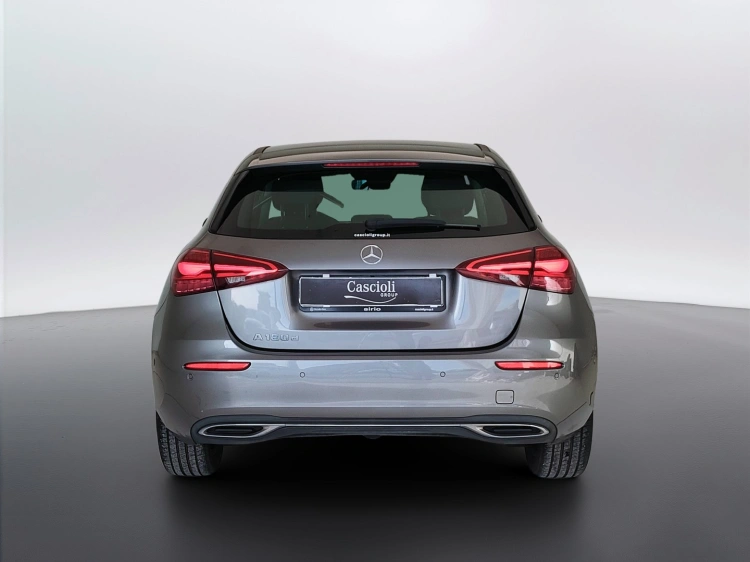 4 - Mercedes-Benz Classe A 180 d Progressive Advanced auto