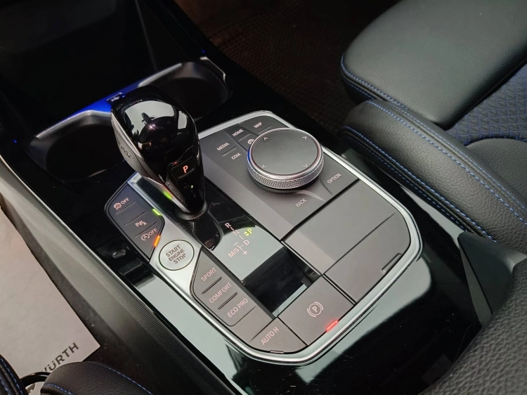 15 - BMW Serie 1 118d Msport auto