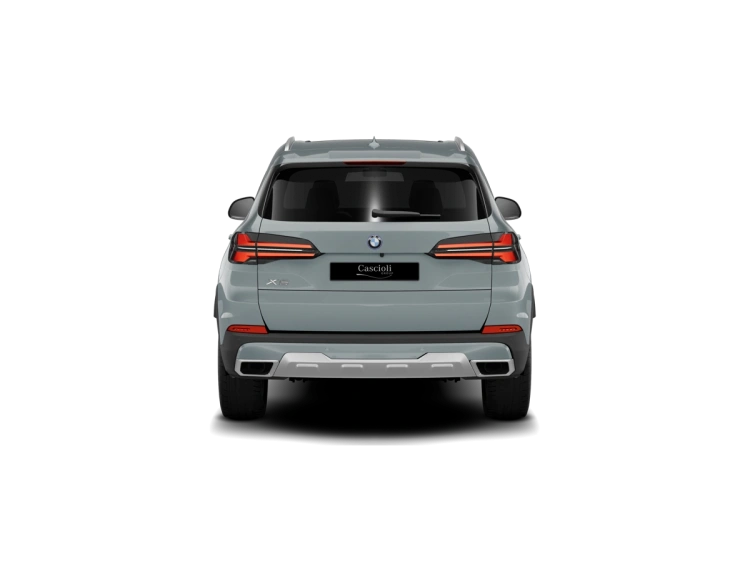 4 - BMW X5 BMW X5 xDrive40d