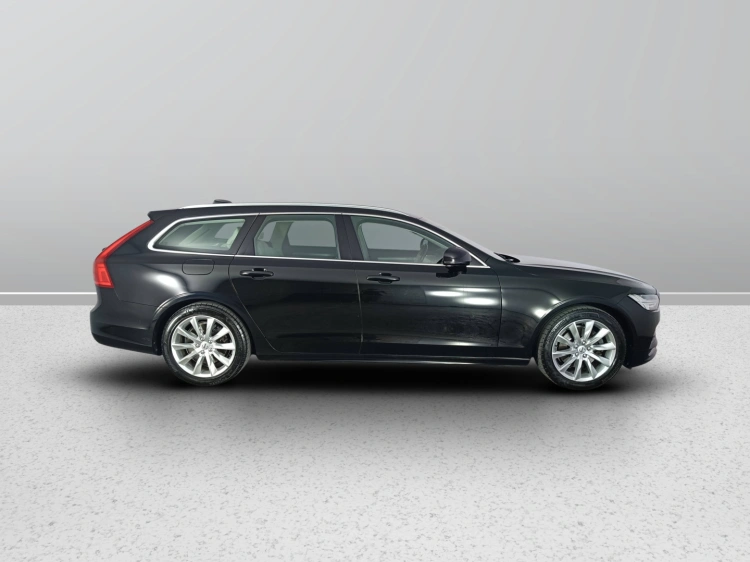 3 - Volvo V90 V90 2.0 D4 Momentum Business Pro awd geartronic