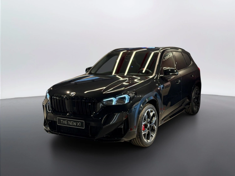 3 - BMW X1 M BMW X1 M35i xDrive