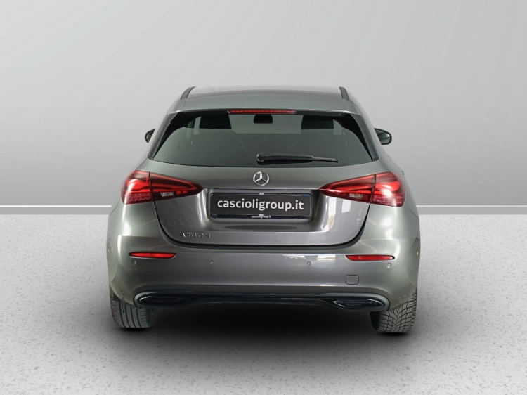 5 - Mercedes-Benz Classe A 180 d Progressive Advanced auto