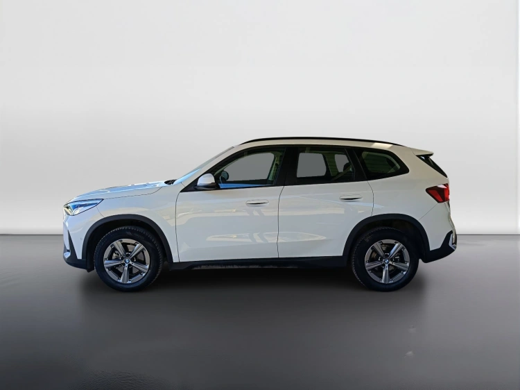 6 - BMW X1 X1 sdrive18d X-Line auto