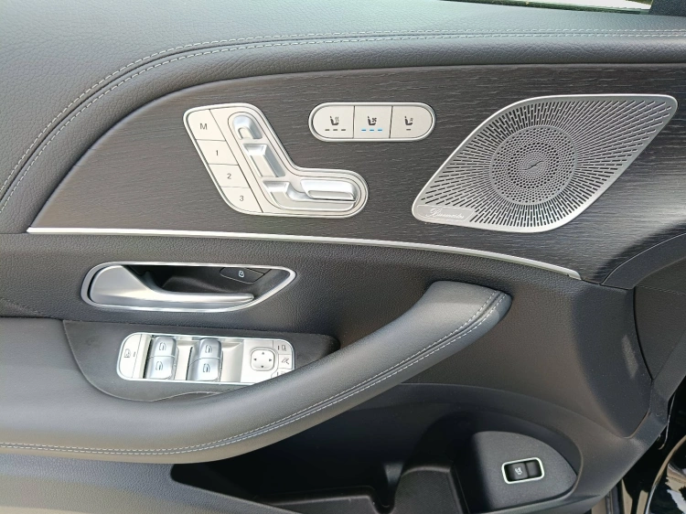 19 - Mercedes-Benz GLE 350 de phev AMG Line Premium 4matic auto