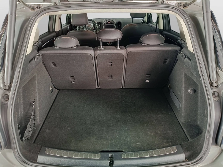 16 - MINI Countryman Mini Countryman 2.0 Cooper D auto