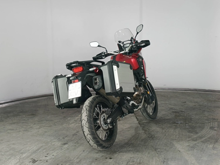 3 - Honda Africa Twin Africa Twin CRF 1000 Travel Edition DCT Abs E4