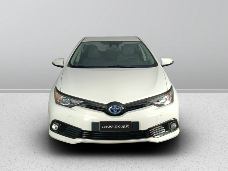 2 - Toyota Auris Auris 1.8h Style cvt