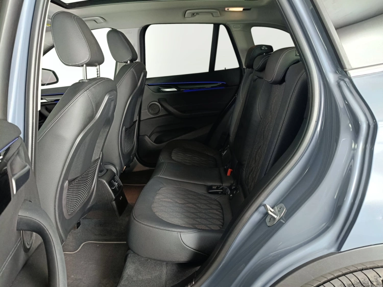 9 - BMW X1 X1 xdrive18d xLine auto