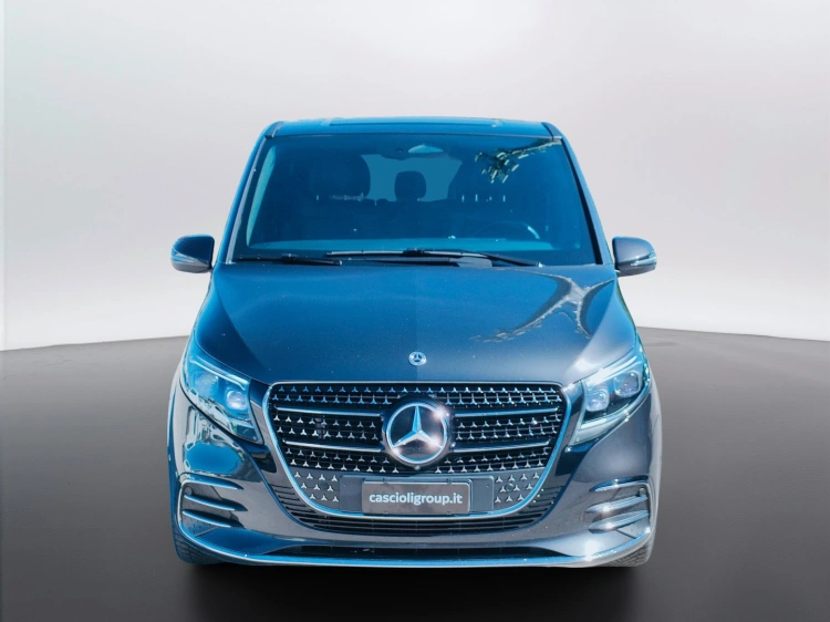 2 - Mercedes-Benz Classe V Long 300 d Avantgarde 4matic auto