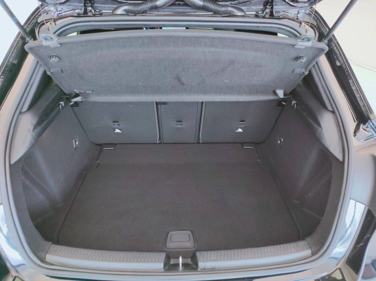 5 - Mercedes-Benz Classe A 180 d Sport Extra auto