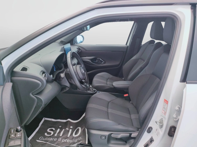 19 - Toyota Yaris Cross Yaris Cross 1.5h Adventure awd-i 116cv e-cvt