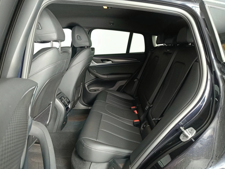 9 - BMW X4 X4 xdrive20d mhev 48V Msport auto