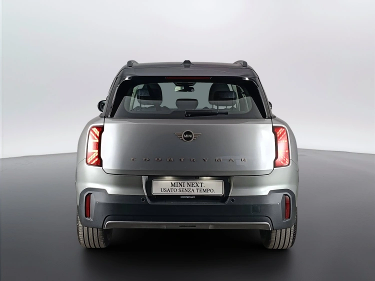 5 - MINI Countryman Mini Countryman 2.0 48V D Classic auto