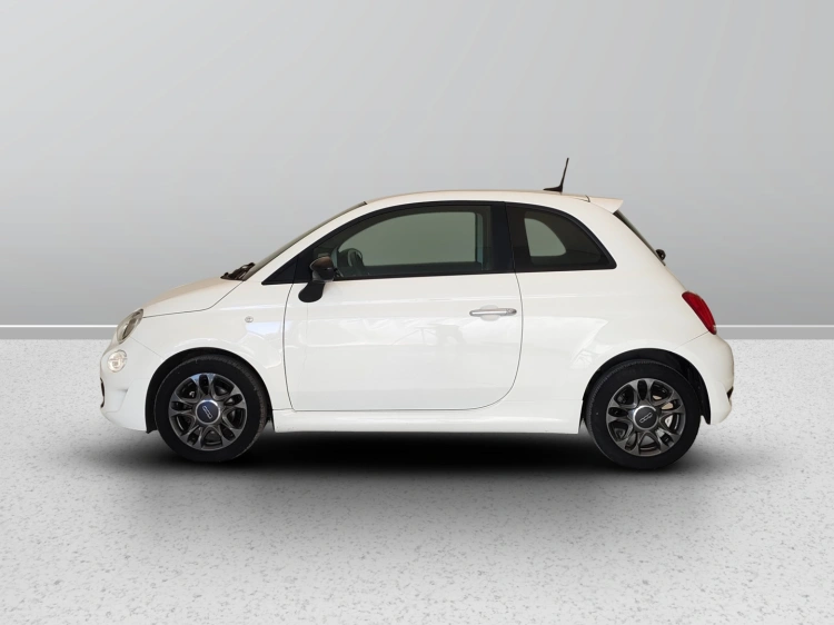 3 - Fiat 500 500 1.0 hybrid Connect 70cv