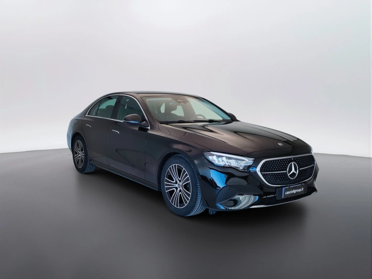 3 - Mercedes-Benz Classe E 200 d Advanced auto