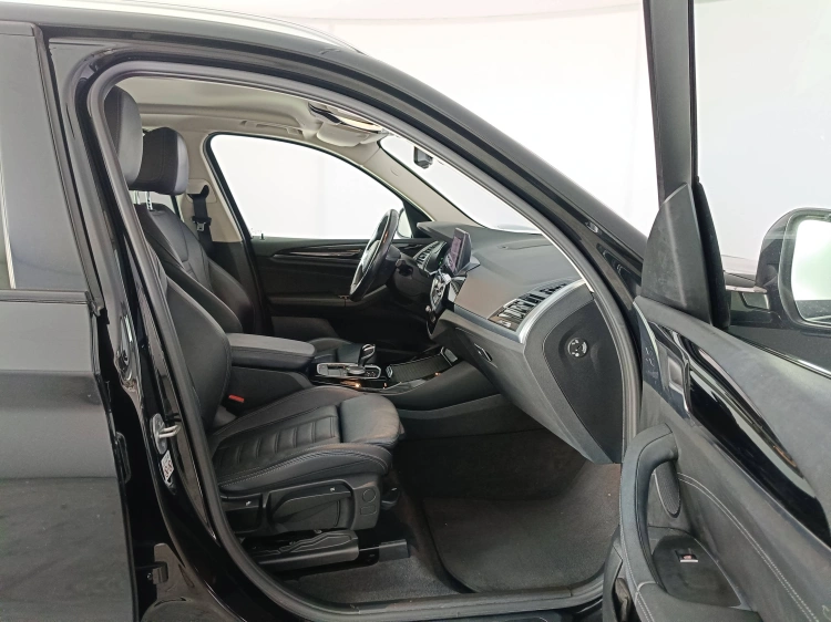 11 - BMW X3 X3 xdrive20d mhev 48V auto