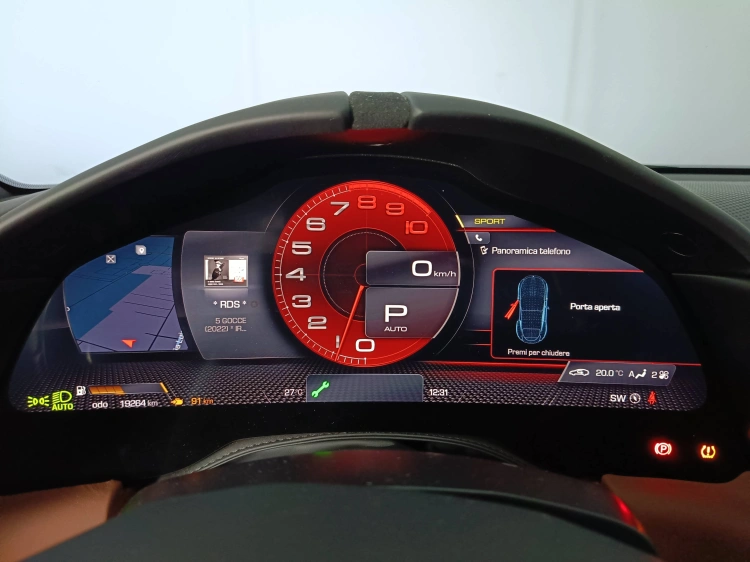 12 - Ferrari Roma Roma 3.9 F1 dct