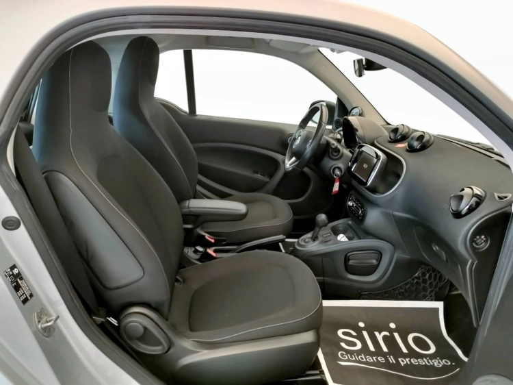 10 - smart fortwo Fortwo 1.0 Passion 71cv twinamic