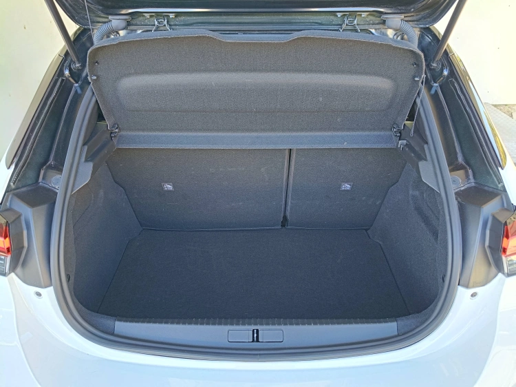 13 - Opel Corsa Corsa 1.2 GS s&s 75cv