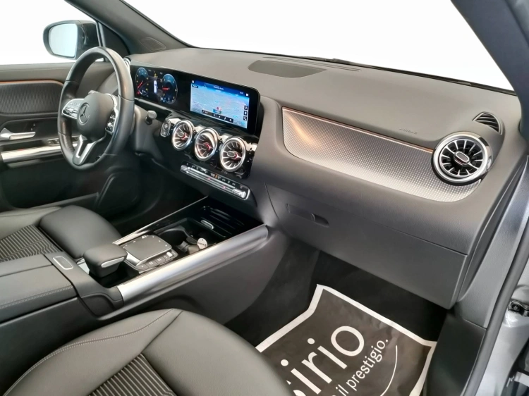 11 - Mercedes-Benz GLA 200 d Sport Plus auto