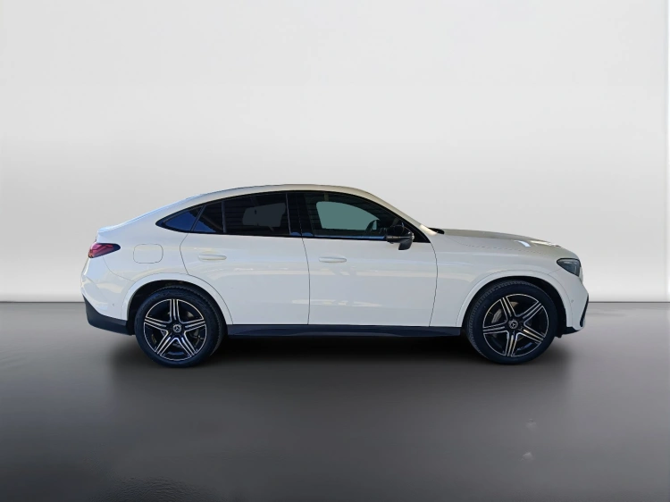 3 - Mercedes-Benz GLC Coupe 300 d AMG Line Advanced Plus 4matic auto