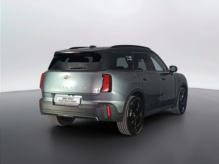4 - MINI Countryman Mini Countryman 1.5 48V C Classic auto
