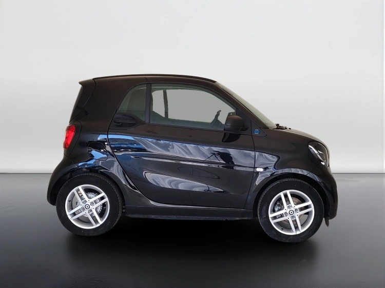 7 - smart fortwo Fortwo eq Pure 4,6kW