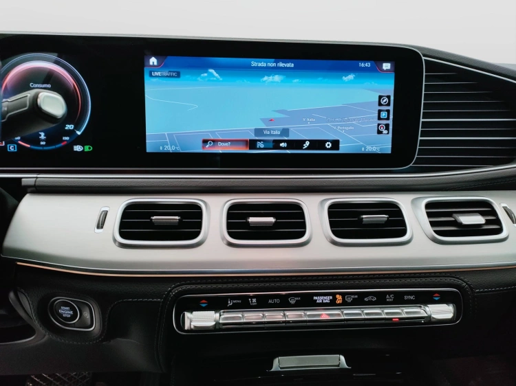 16 - Mercedes-Benz GLE 400 d Premium 4matic auto