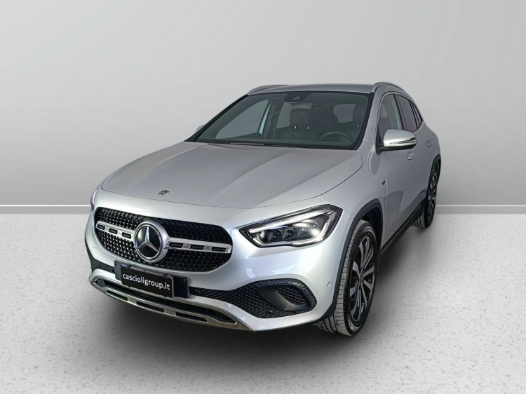 1 - Mercedes-Benz GLA Mercedes GLA250 e phev advanced auto
