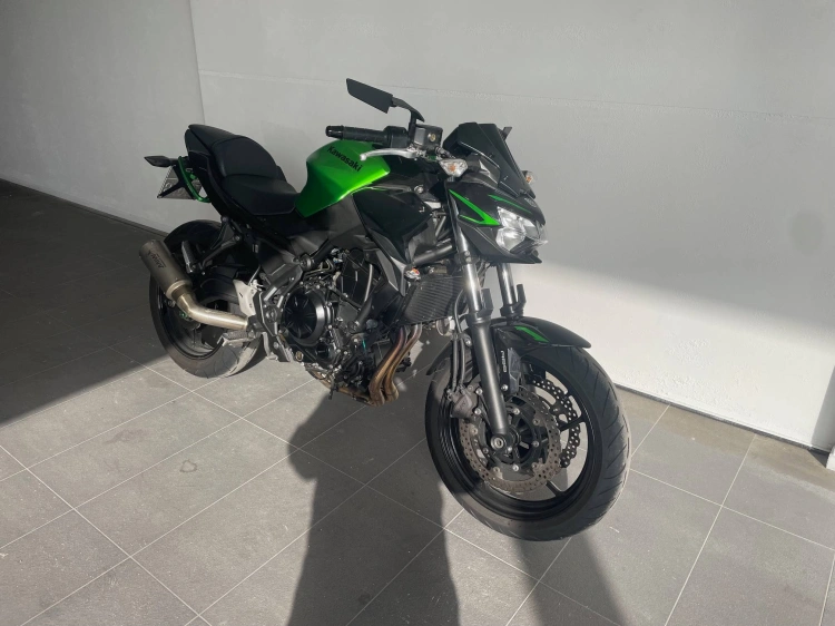 3 - Kawasaki E3030 Z 650 my20