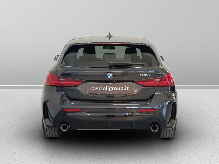 5 - BMW Serie 1 118d Msport auto