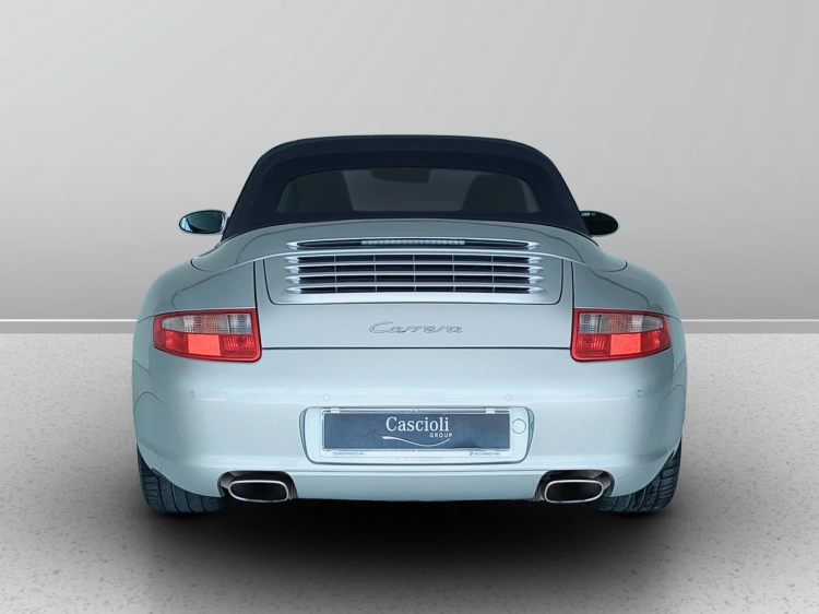 5 - Porsche 911 911 Cabrio 3.6 Carrera