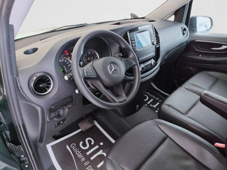 15 - Mercedes Vans Vito 116 cdi long tourer pro auto my20