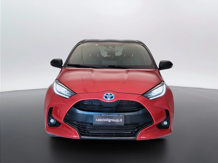 2 - Toyota Yaris Yaris 1.5h Style