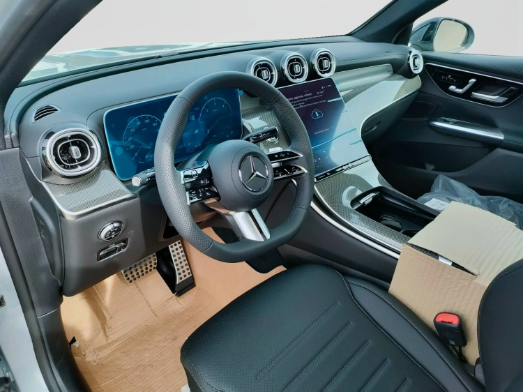 8 - Mercedes-Benz GLC 220 d 4MATIC Coupe