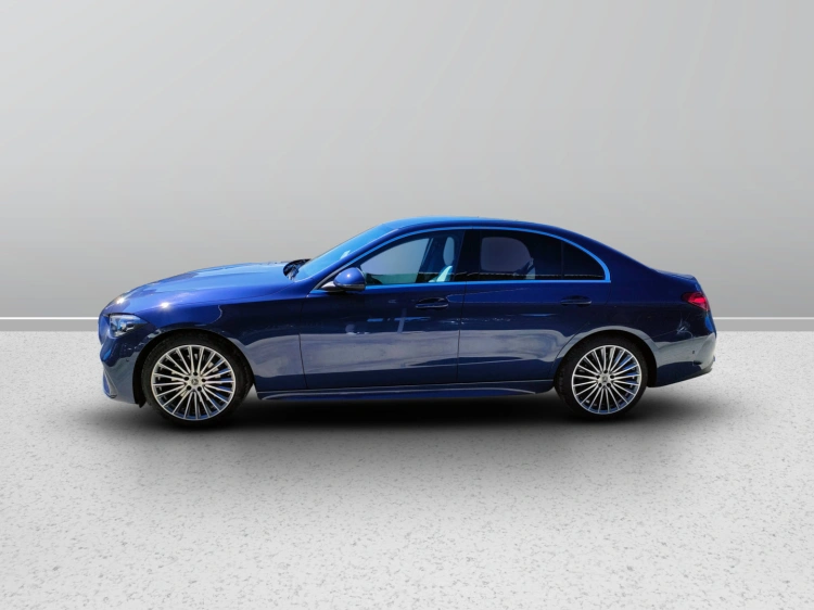 3 - Mercedes-Benz Classe C 220 d 4MATIC