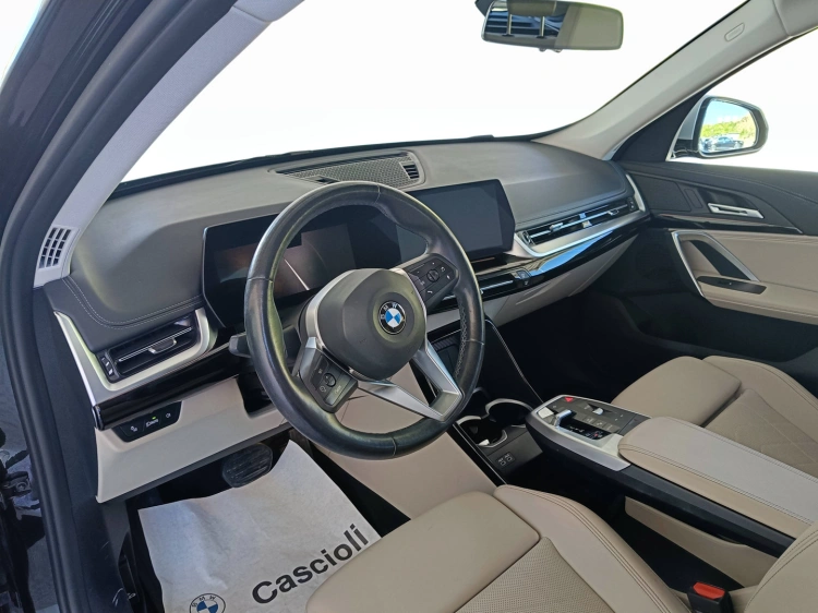 7 - BMW X1 X1 sdrive18i X-Line auto