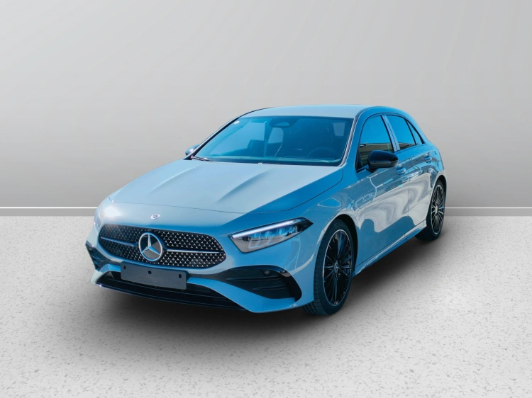 1 - Mercedes-Benz Classe A 180 d Automatic