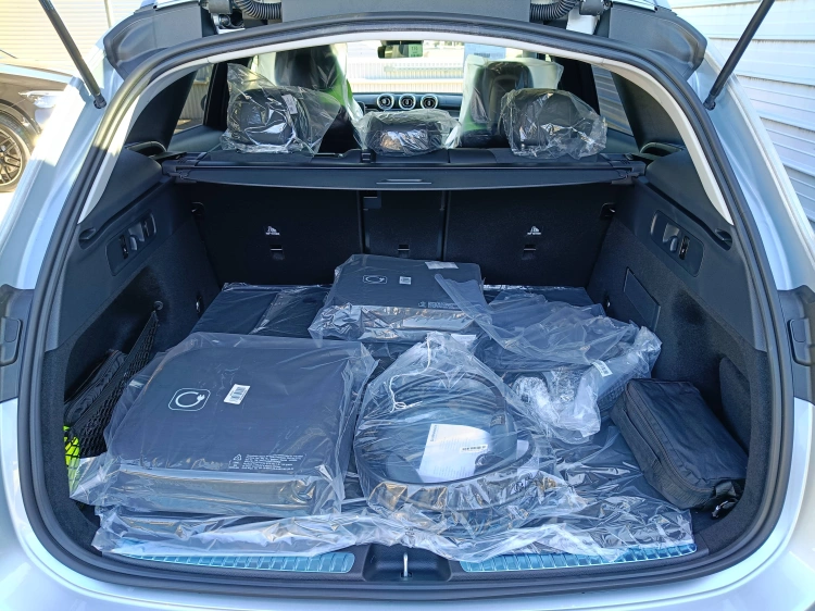 12 - Mercedes-Benz GLC 300 de 4MATIC