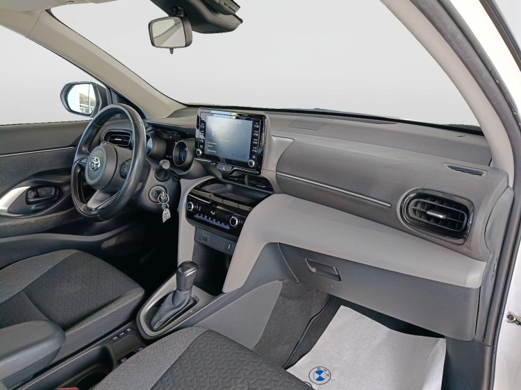 10 - Toyota Yaris Cross Yaris Cross 1.5h Active fwd 116cv e-cvt