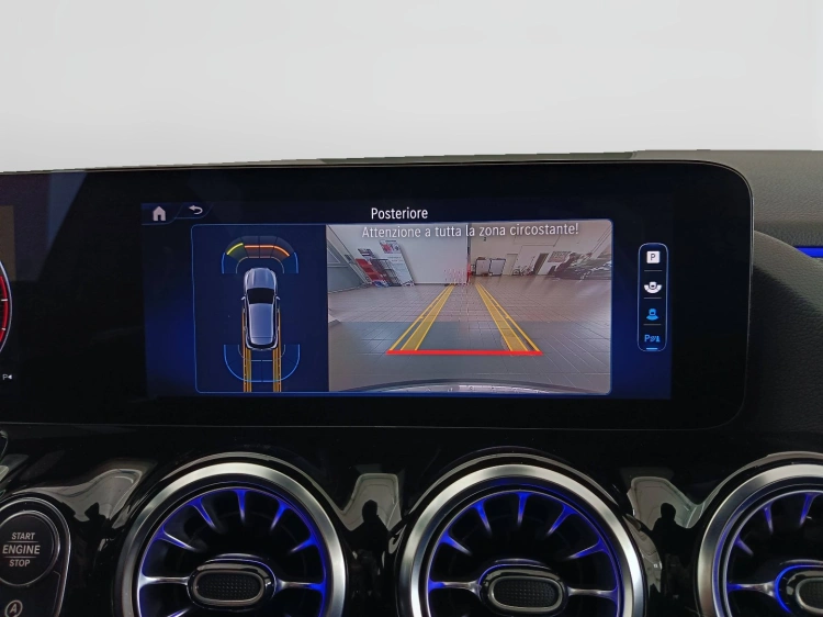 15 - Mercedes-Benz GLA 200 d AMG Line Premium 4matic auto