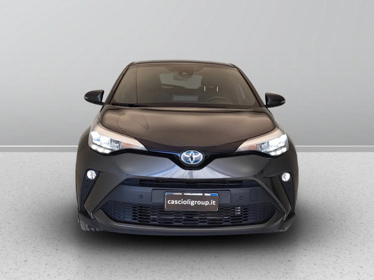2 - Toyota C-HR C-HR 1.8h Trend e-cvt