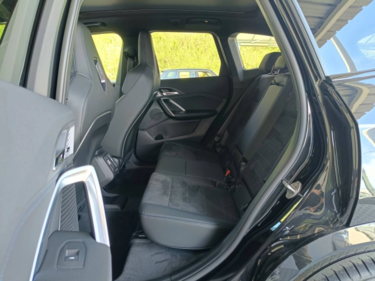 9 - BMW X1 M BMW X1 M35i xDrive