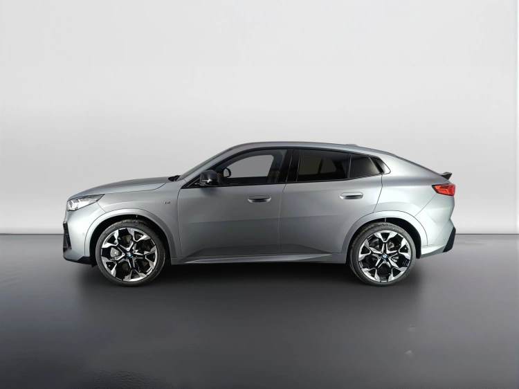 3 - BMW X2 M BMW X2 M35i xDrive