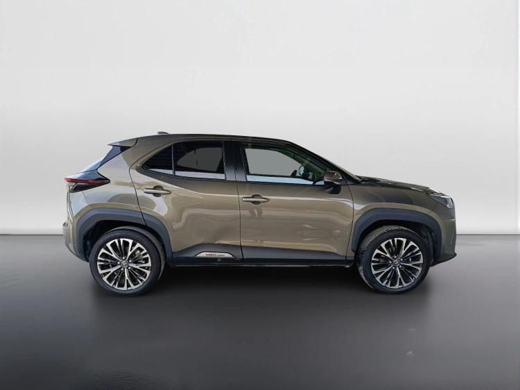 3 - Toyota Yaris Cross Yaris Cross 1.5h Lounge fwd 116cv e-cvt