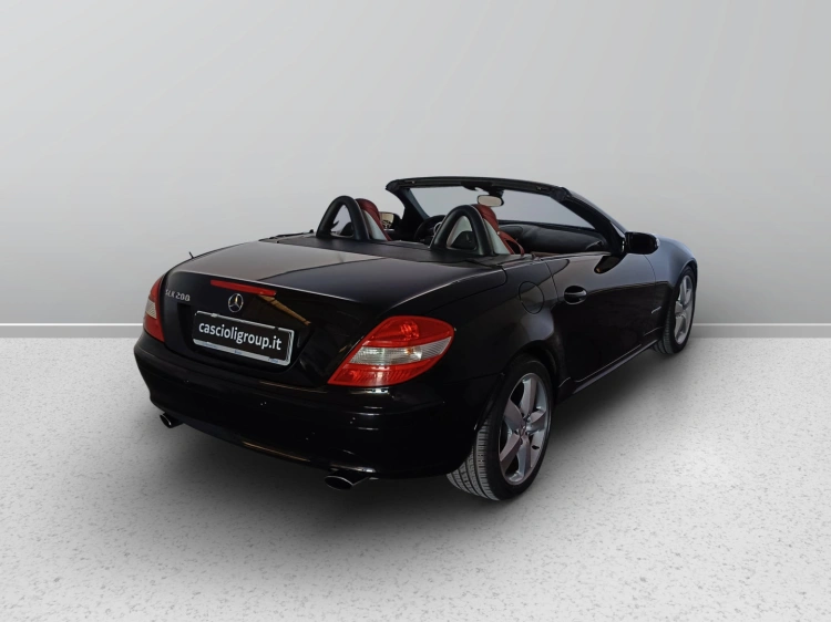 14 - Mercedes-Benz SLK 200 k