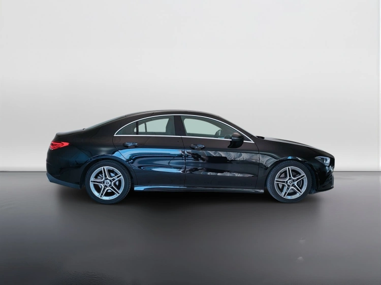 4 - Mercedes-Benz CLA Coupe 200 d Premium auto